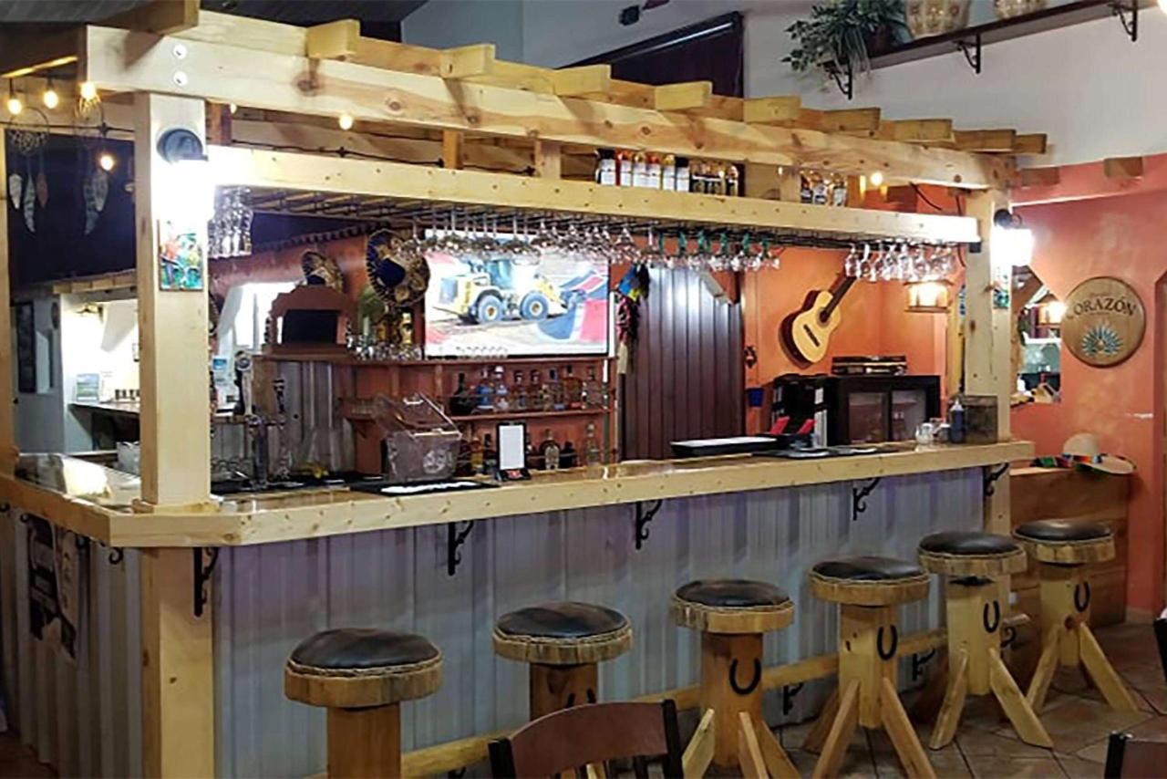 Casa Lemus Inn 레이톤 외부 사진