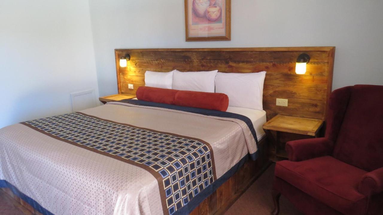 Casa Lemus Inn 레이톤 외부 사진