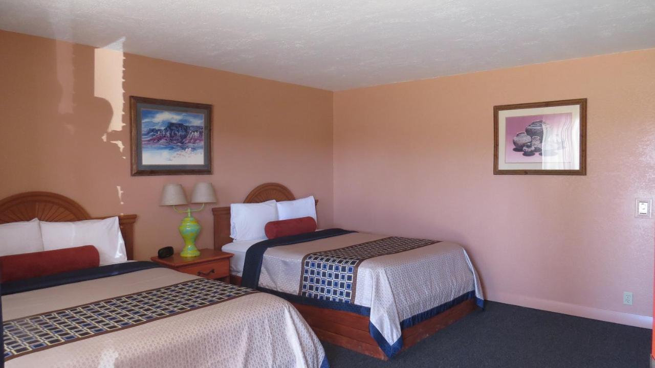 Casa Lemus Inn 레이톤 외부 사진